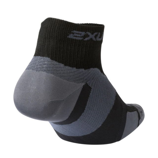 2XU ���˥󥰥��å��� Vectr Ultralight 1/4 Crew Compression Socks UA7028E �٥����� ����ȥ�饤�ȥ��å���� ���롼���å��� ���������� ���������ݡ��� ����ץ�å���� �尵 �۴�®�� ���˥� �ޥ饽�� �ȥ쥤����˥� �ȥ��� �ȥ饤��������