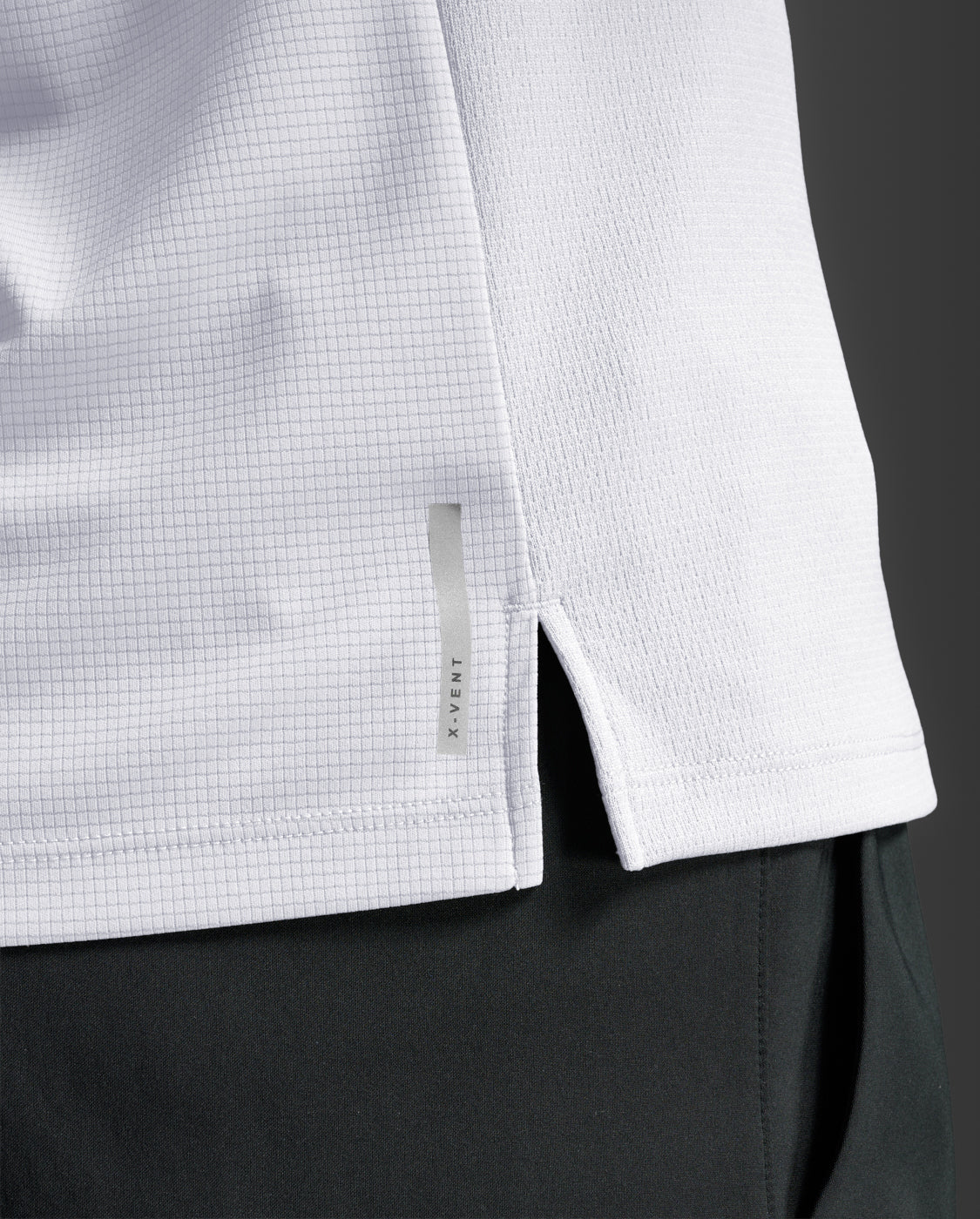 2XU �ġ������ॺ�桼 ���󥯥ȥå� ���˥󥰥���� 2XU Aero Mesh Tank MR7440A ��� WHT/SRF ������ ��å��奿�� �Ρ����꡼�� ���˥� �ޥ饽�� �ȥ쥤����˥� �ȥ��� �졼�� Ķ���� �۴�®�� �̵���