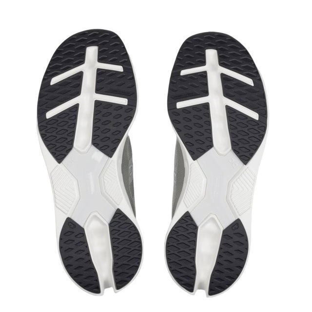 ON ���� ���饦�ɥ�����ץ� Cloudeclipse ��� 3MD30092547 Alloy/White ���� ���å���� ������ ��󥷥塼 ���ˡ����� ���祮�� �ޥ饽�� ���������� ������桼�� ���� �ȥ졼�˥� Ĺ��Υ���ǥ��꡼