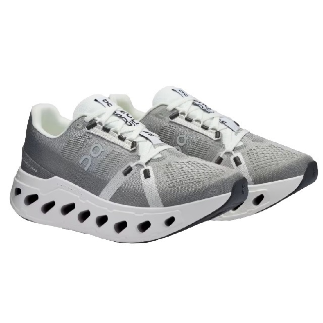 ON ���� ���饦�ɥ�����ץ� Cloudeclipse ��ǥ����� 3WD30092547 Alloy/White ���� ���å���� ������ ��󥷥塼 ���ˡ����� ���祮�� �ޥ饽�� ���������� ������桼�� ���� �ȥ졼�˥� Ĺ��Υ���ǥ��꡼