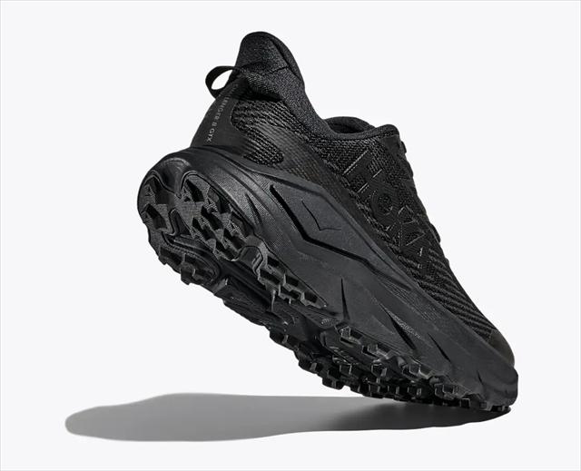 HOKA ONE ONE �ۥ� ���ͥ��� W CHALLENGER 8 GTX 1171959 BLACK/CARBON BLACK ��ǥ����� ������� �����󥸥㡼8 �����ƥå��� GORE-TEX �ɿ�Ʃ�� ��B �ȥ쥤����˥󥰥��塼�� �ȥ��� �ϥ����� �ȥ�å��� �л� ���ˡ����� �� ���������� ���� ��������
