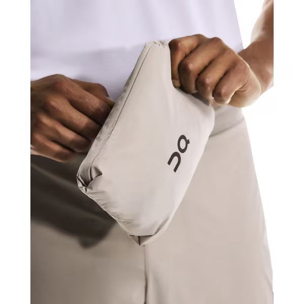 On ���� �����������㥱�å� Weather Jacket 2 M Desert/Cinder 1ME10313153��� �����������㥱�å� ���� ���� �졼�� �ޥ饽�� �ȥ��� �ȥ쥤����˥�