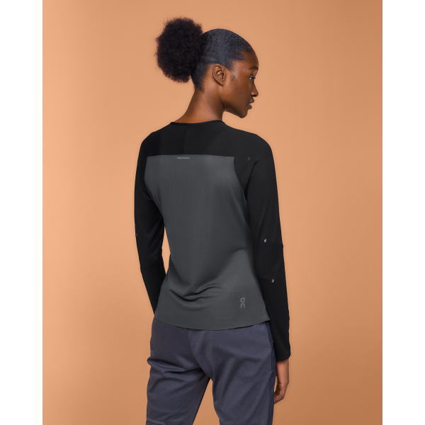 On ���� ���˥� ĹµT����� Performance Long-T 2 W Black/Eclipse 1WE10320106������� ��ǥ������ѥե����ޥ� ����T Ķ���� �۴�®�� �̵��� �졼�� �ޥ饽�� �ȥ��� �ȥ쥤����˥� ���祮�� �ȥ졼�˥� ���ݡ��� ������쥹