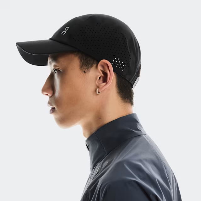 On ���� ���˥󥰥���å� Lightweight Cap U Black 2UF10330553�饤�ȥ������ȥ���å� ���� ���ݡ��ĥ���å� �ȥ��� ����å� ���祮�� �ޥ饽�� ����� �л� �����ȥɥ� �ȥ쥤����˥� ����å� ˹�� ��� ��ǥ����� ��˥��å���