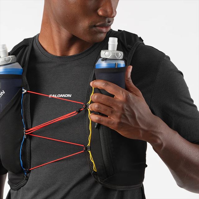 SALOMON ������� �٥��� �Хå��ѥå� ADV SKIN 5 RACE FLAG SET BLACK/WHITE LC2483800  ���ɥХ󥹥� ������5���å� �졼���ե�å� �ȥ쥤����˥� �ȥ��󥶥å� ���˥󥰥٥��� ���å����å� �ϥ��ɥ졼����� �ȥ�å��� ��� ��ǥ����� �ե饹����°