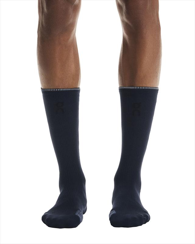 On ���� Performance Run Sock High 1 U Navy/Navy 2UF10043836 ��˥��å��� ���˥󥰥��å��� �ѥե����ޥ� ��� ���å� �ϥ� �ߥ˥��롼 �ϥ����å��� ���å���� �̵��� �ۼ�®�� �ɥ饤 �尵���������ݡ��� �졼�� �ȥ졼�˥� �ޥ饽��