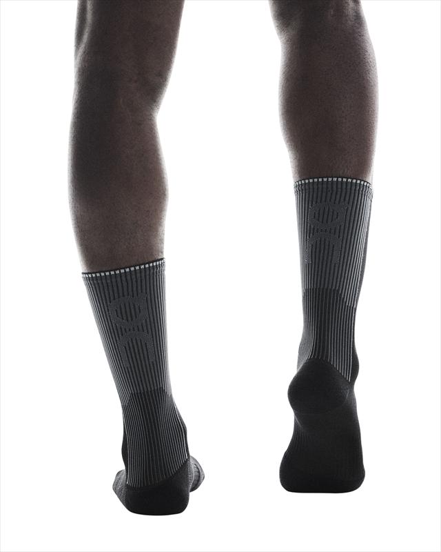 On ���� Performance Run Sock High U Black/Eclipse 2UF10040106 ��˥��å��� ���˥󥰥��å��� �ѥե����ޥ� ��� ���å� �ϥ� �ߥ˥��롼 �ϥ����å��� ���å���� �̵��� �ۼ�®�� �ɥ饤 �尵���������ݡ��� �졼�� �ȥ졼�˥� �ޥ饽��