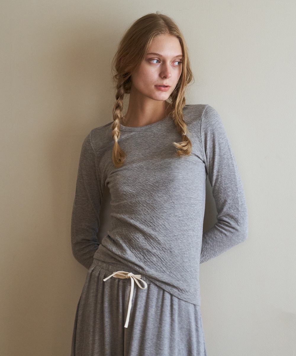 モイスト長袖Tシャツ【カシミヤ混接結】