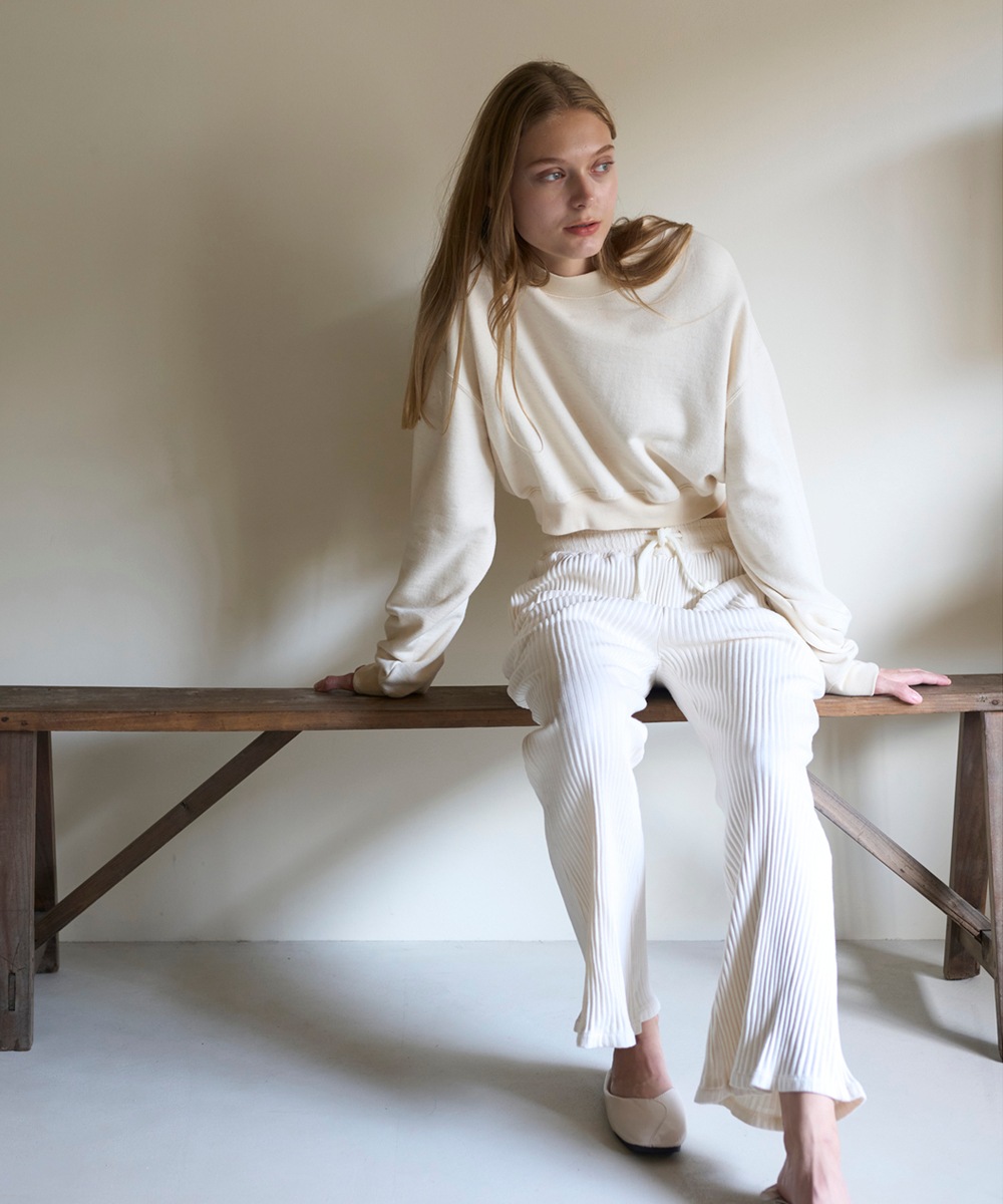 モイストフレアーパンツ【ワイドリブ】