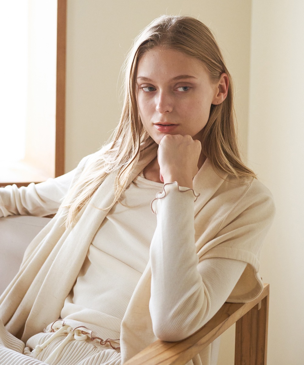 モイストストールジレ【表アルパカ裏毛】