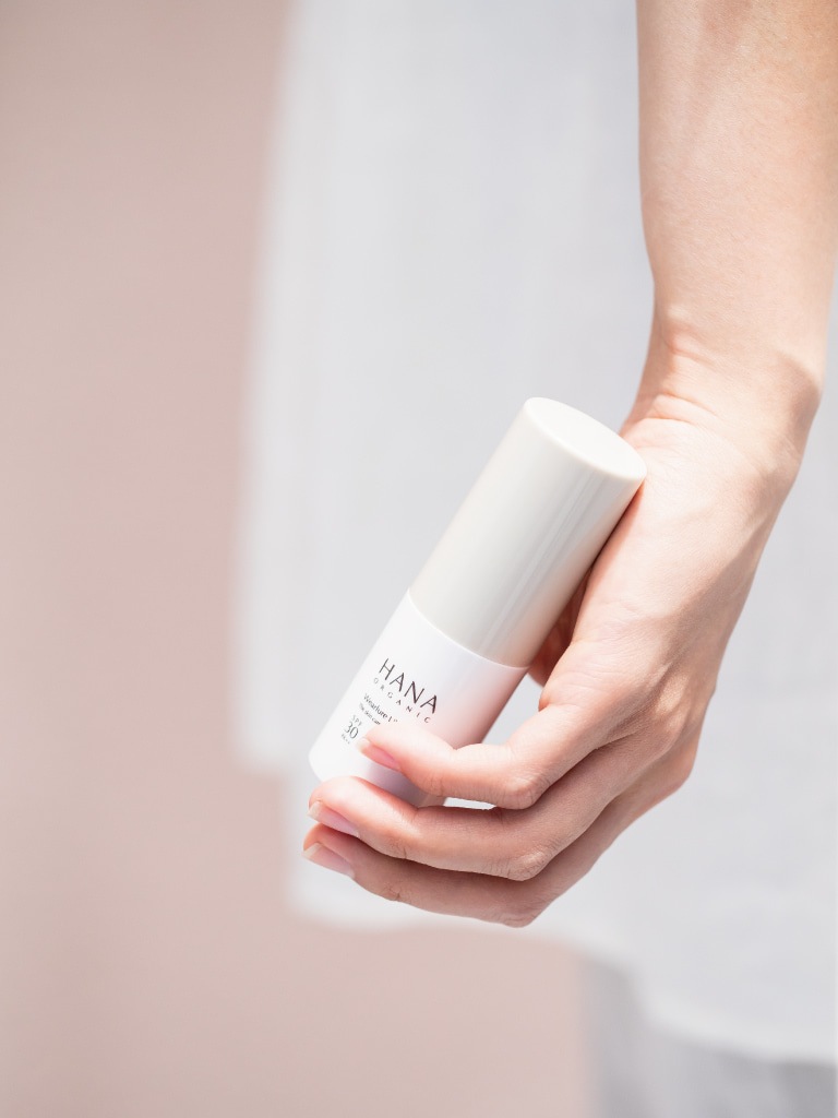 hanaウェアルーUV 2個 Amazon.co.jp: HANA ORGANIC ウェアルーUV 日焼け止め・日中美容