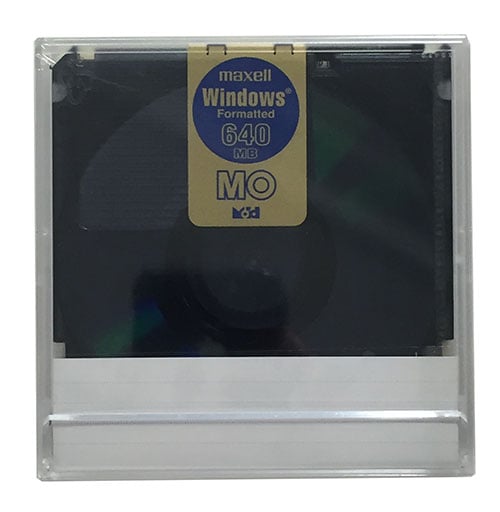【アウトレット】 マクセル 3.5インチ MOディスク 640MB Windowsフォーマット済 1枚プラケース入りバルク白箱入り 25枚パック MA-M640.WIN.B1P25S