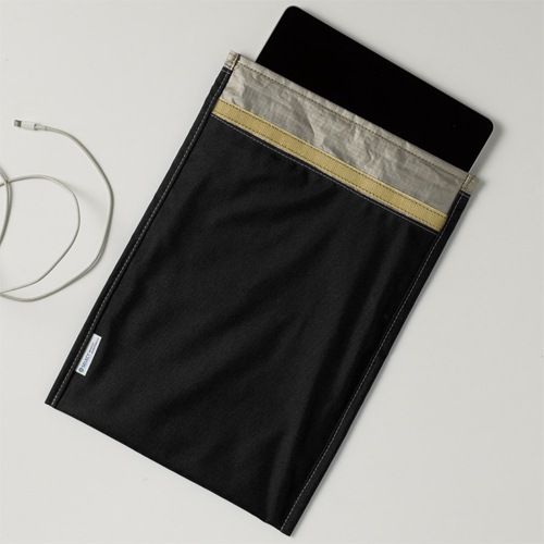 ＊受発注＊HIDISC タブレット/ノートパソコン向け RF/EMIシールドポーチ HD RFSP-TABLET-X2SN