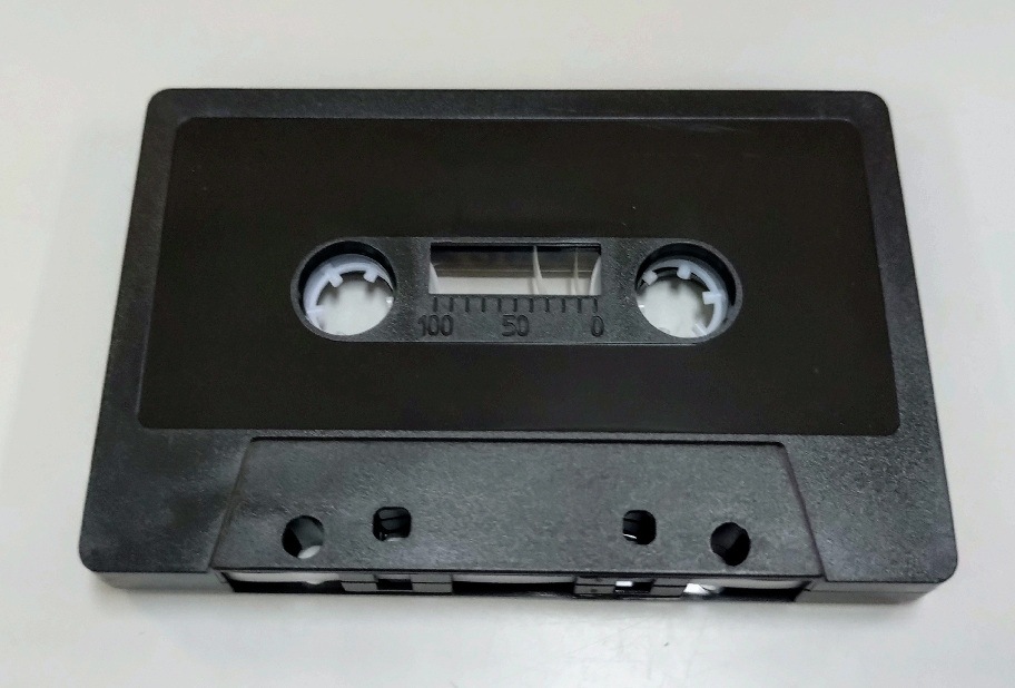 カセットテープ材料(ハーフ)_黒_丸窓_タブあり　500個セット