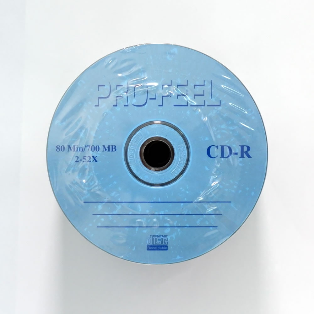 【売り切り御免!処分特価・返品交換不可】【500枚まとめ買い】 PRO-FEEL CD-R データ用 700MB 52倍速対応 100枚×5個 メーカーロゴレーベル(印刷不可) PF CDR700 52X100PM**