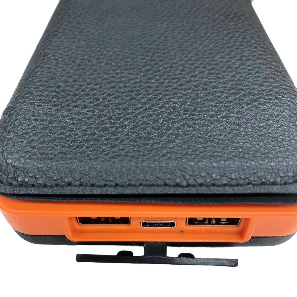 HIDISC ソーラーパネルx3 太陽光にあてて自動で充電! 10000mAh モバイルバッテリー HD-S3MB10TABK