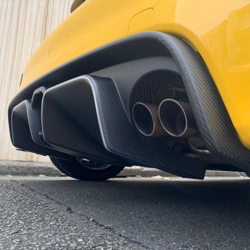 や*る様 ABARTH アバルト THREEHUNDRED マットカーボン フー THREEHUNDRED ABARTH マットカーボンディフューザー 595シリーズ4