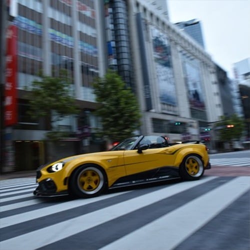 THREEHUNDRED オーバーフェンダーキット ABARTH 124 Spider｜ラテン車