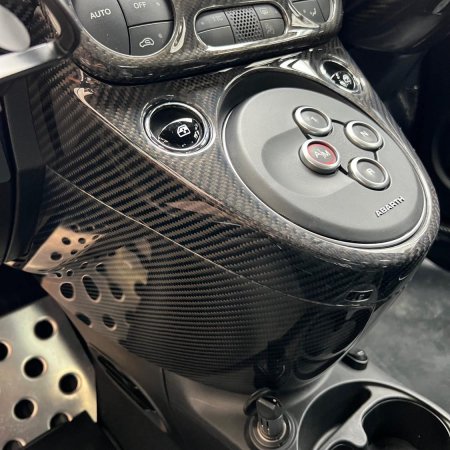 THREEHUNDRED ABARTH 595 S4〜 カーボンインテリアパネル THREEHUNDRED カーボンインテリアパネル RH 595/S4
