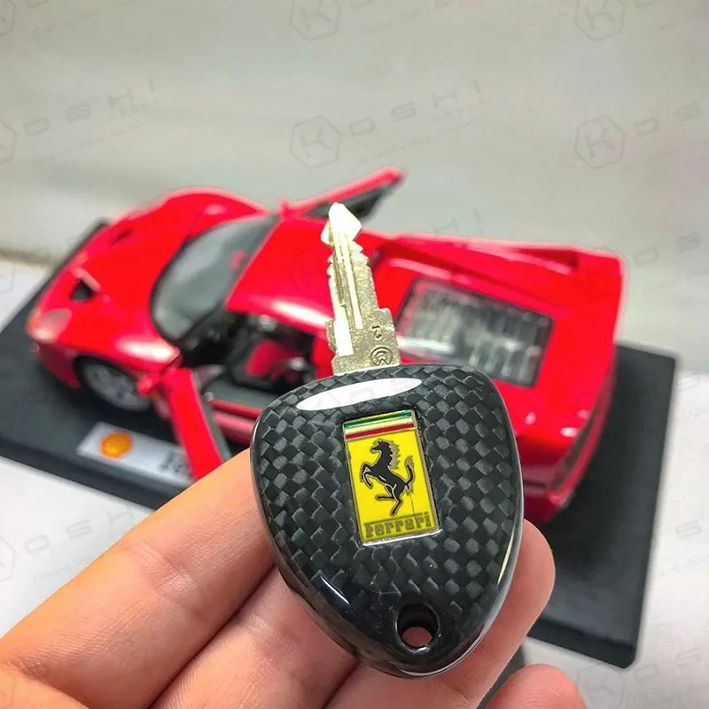 KOSHI Ferrari F430 カーボンキーカバー フェラーリ｜ラテン車の雑貨と