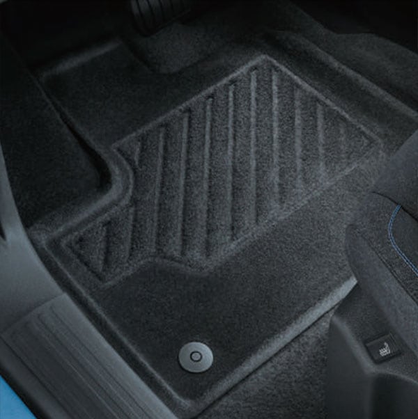 FIAT 純正 DOBLO フロアマットセット（ニードルパンチ）｜ラテン
