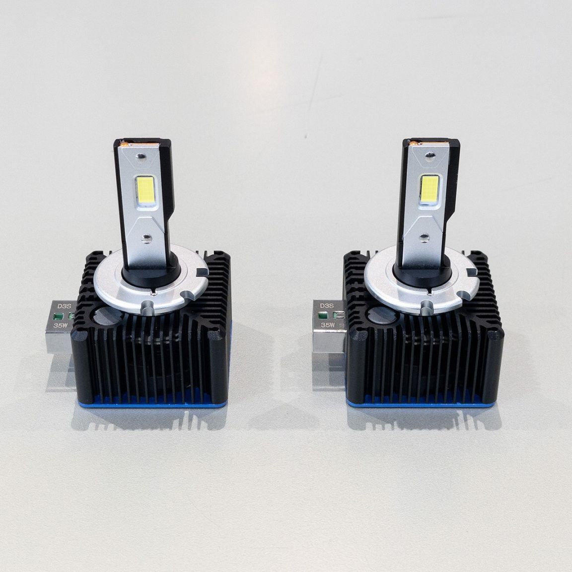 BELLOF/ベロフ ヘッドライトLEDバルブ 10000lm 6500K D2R LEZ102R 2個