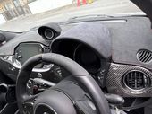 ABARTH595 アルカンターラダッシュマット（右ハンドル）｜ラテン車の