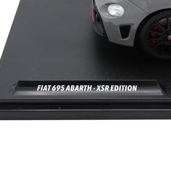 ABARTH �ե����å� 695 ���Х�� XSR ���ǥ������ ��ޥ� 2022 1/18�������� �ߥ˥����ʥ��졼��SOLIDO ���Х��