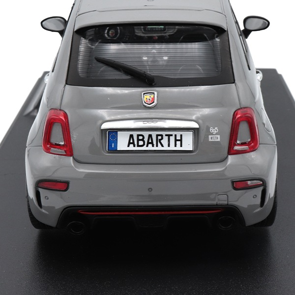ABARTH �ե����å� 695 ���Х�� XSR ���ǥ������ ��ޥ� 2022 1/18�������� �ߥ˥����ʥ��졼��SOLIDO ���Х��