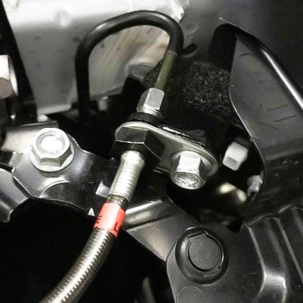 THREEHUNDRED ���ݡ��ĥ֥졼���饤�� ABARTH 124 Spider