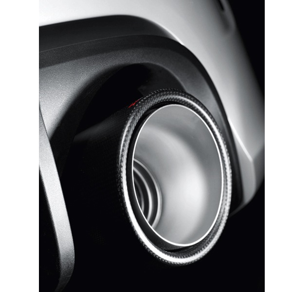 AKRAPOVIC ����åץ���饤��ʥ��ƥ�쥹�� ABARTH 500 ���꡼��3 ǯ����2008-2017ǯ