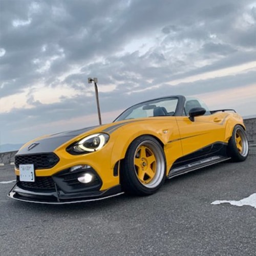 THREEHUNDRED カーボンフロントスプリッター ABARTH 124 Spider