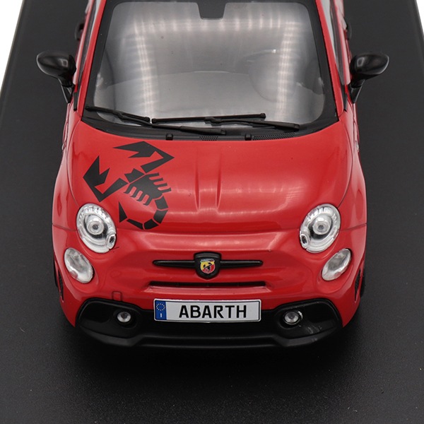 ABARTH F595 Rosso Maranello 2022 1/18�������� �ߥ˥��� SOLIDO