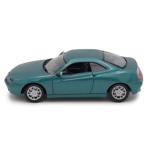 Alfa Romeo ���� GTV 1/43 �ߥ˥��� (�᥿��å��֥롼) SOLIDO��