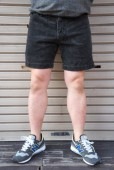 SUNLIGHT BELIEVER 70S CORD SHORTS -PIG BLACK-