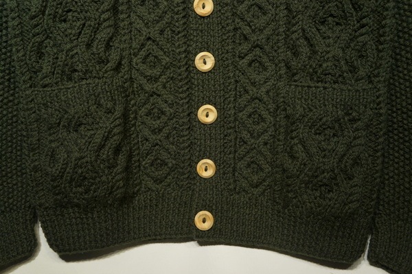 INVERALLAN 3A BUTTON DOWN CARDIGAN -OLIVE-