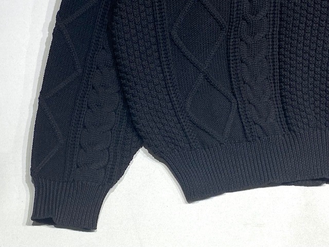 PLESICRELUX CABLE KNIT -BLACK- AK221359