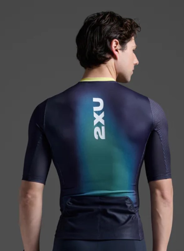 2XU エアロ Sleeved トライアスロン トップ+ショーツセット MT7395A