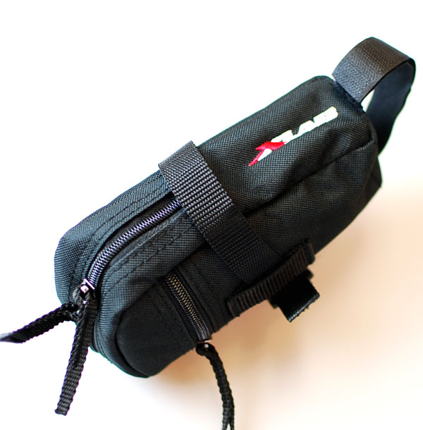 仏TA・チューブラーバック チューブラタイヤも入る】XLAB MEZZOバッグ(メッツォバッグ） | バッグ