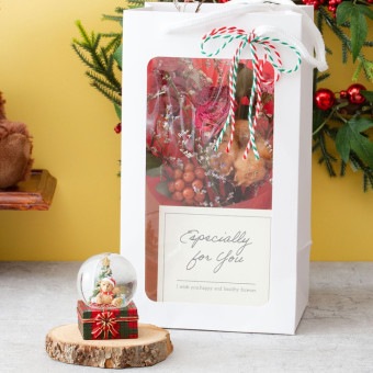 totte ドライフラワーブーケとスノードーム