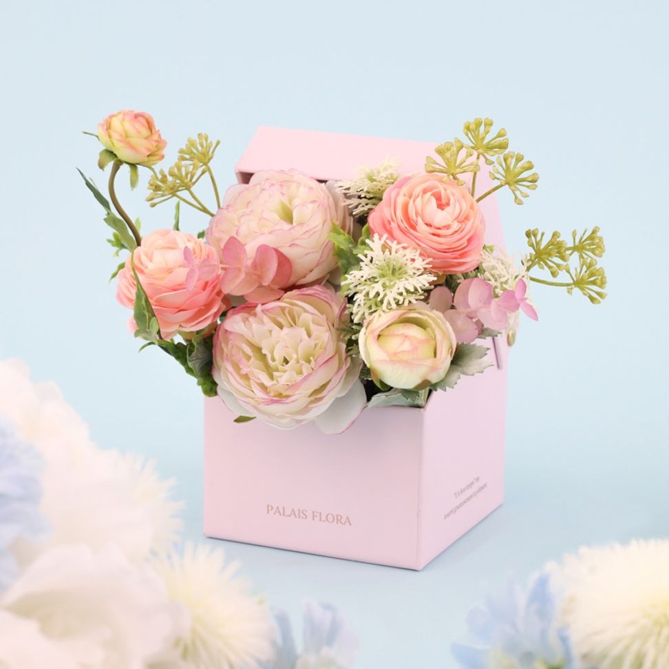 アーティフィシャルフラワー 華やかなプレゼントBOX ラナンキュラス