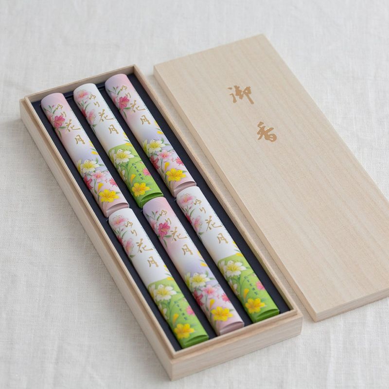 御香 ゆり花月 6入（高級木箱入）