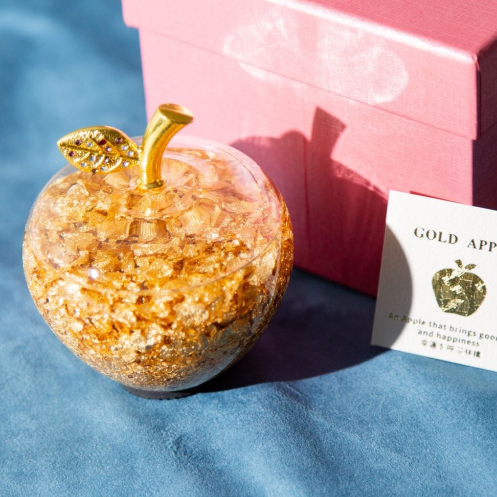 幸運と繁栄をもたらす -Gold Apple- 金のりんご　【金色のおまけ付き♪】