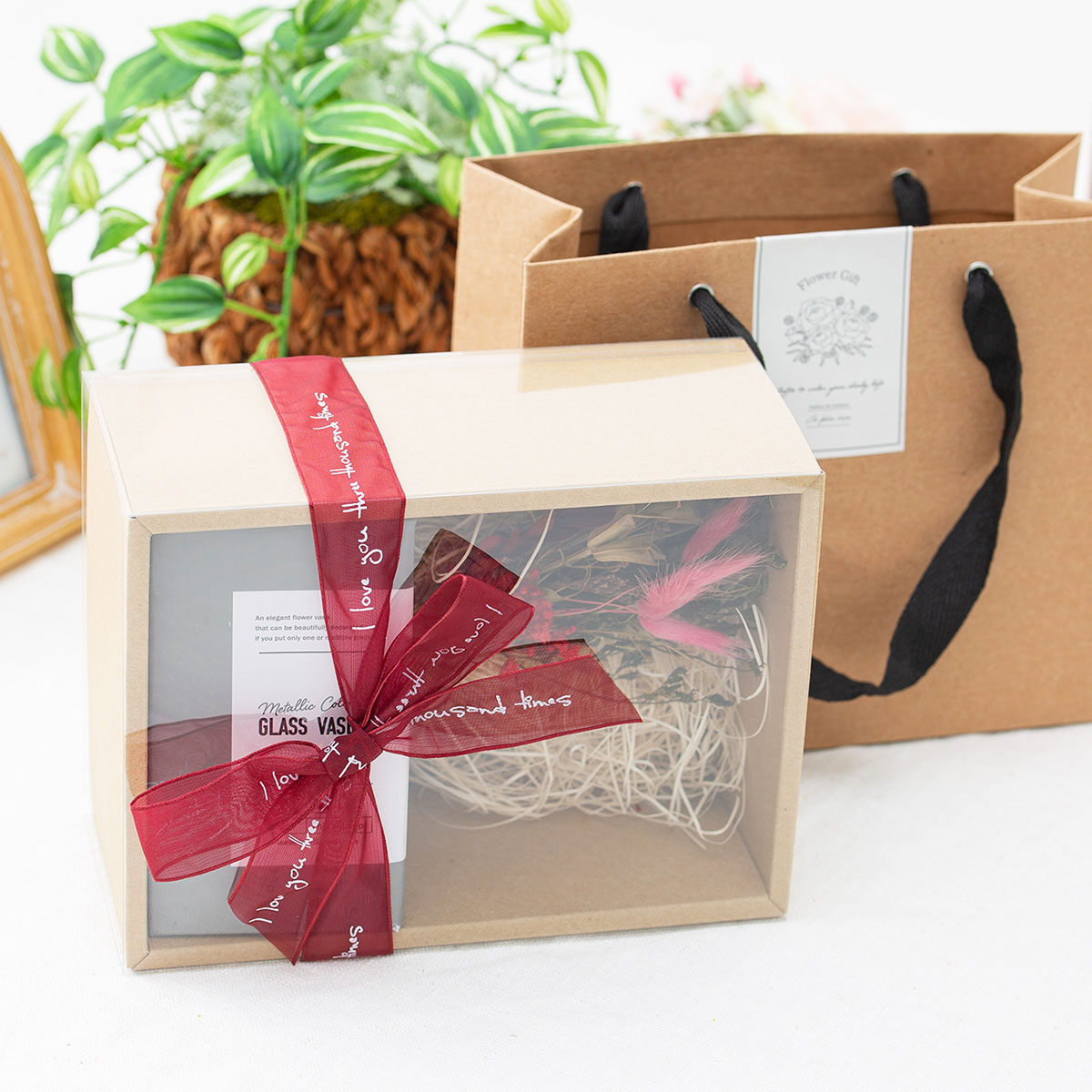 すぐに飾れるドライフラワーと花瓶のセット