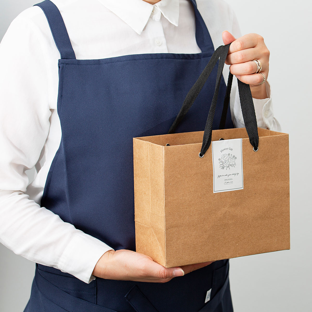 すぐに飾れるドライフラワーと花瓶のセット