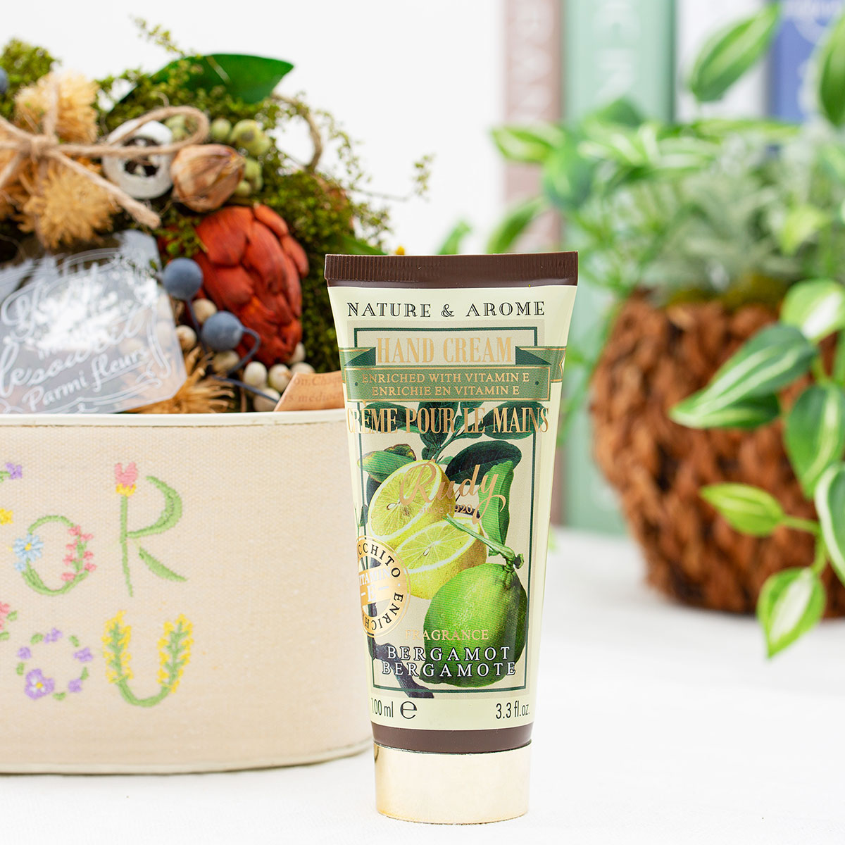 ドライリースと潤うハンドクリーム ギフトセット