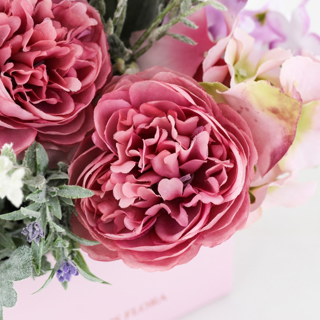 アーティフィシャルフラワー 華やかなプレゼントBOX ラナンキュラス