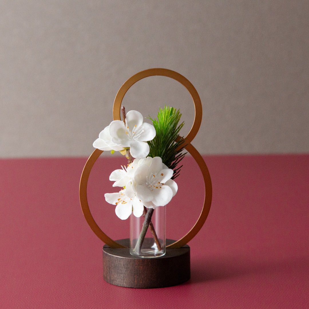 良縁を結び、福を呼ぶ“円”の一輪挿し 【芽吹き まる】