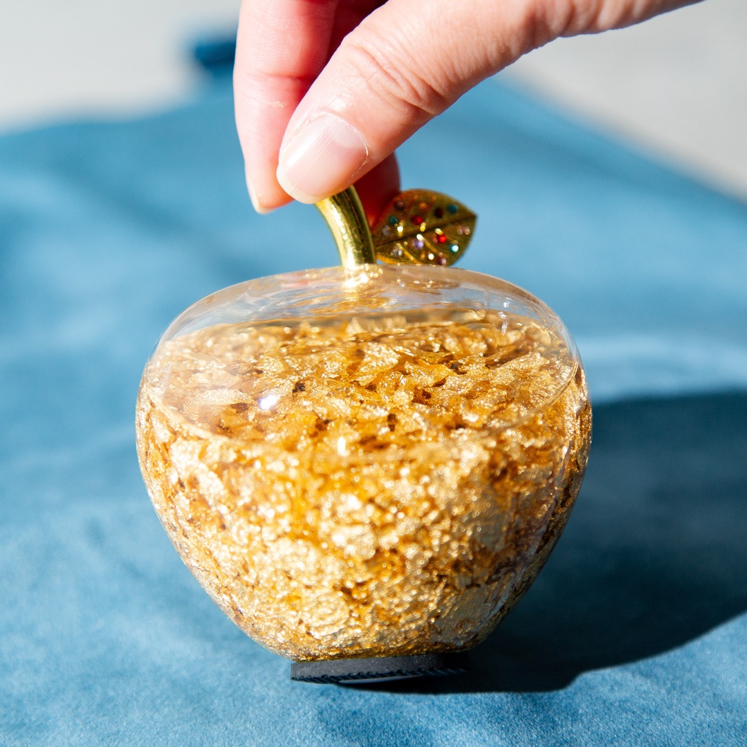 幸運と繁栄をもたらす -Gold Apple- 金のりんご　【金色のおまけ付き♪】