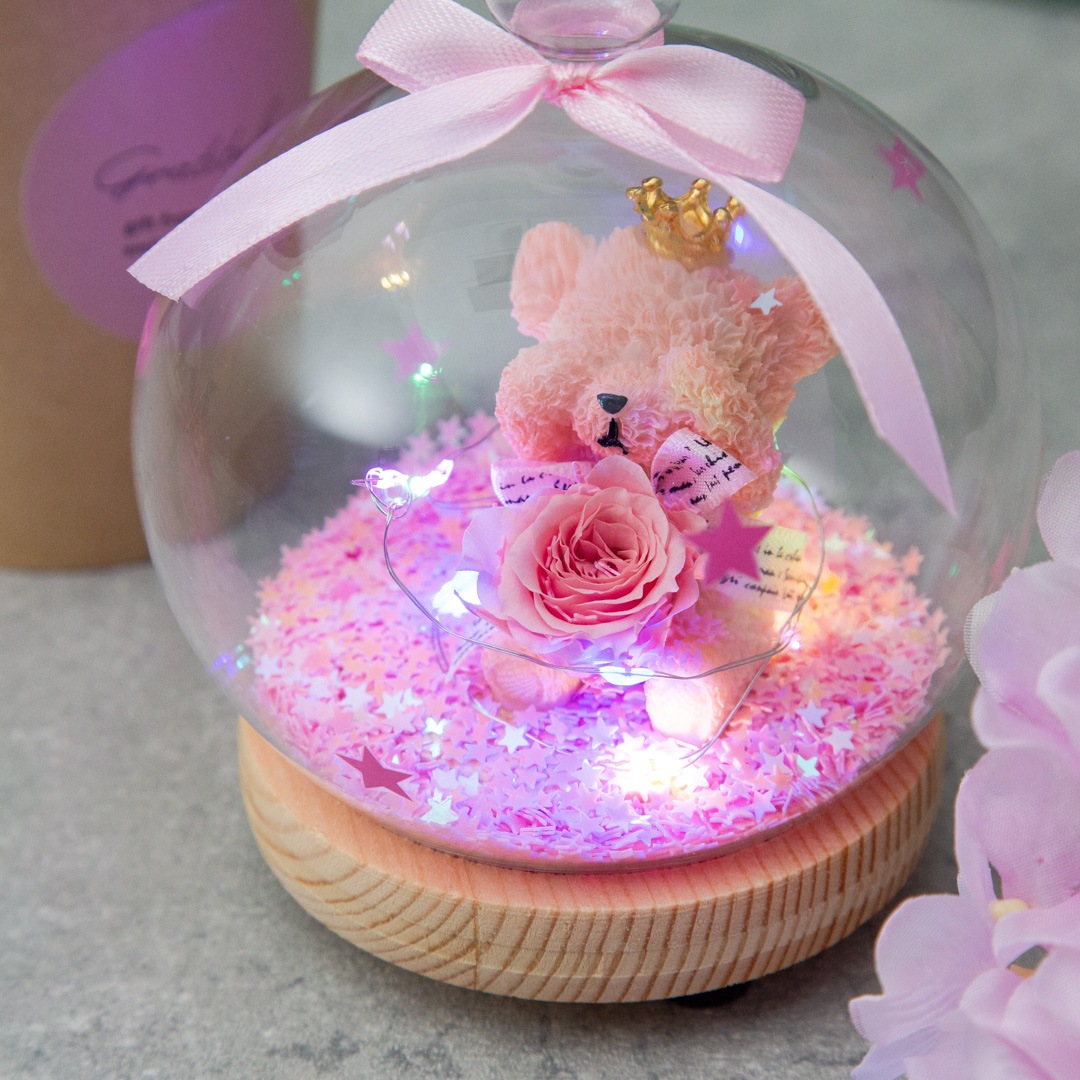 LEDライト付きドームアレンジ（テディベア × プリザーブドローズ）